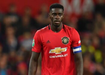 Axel Tuanzebe: la star de Manchester United pourrait être approchée pour un prêt – Man United News & Transfer News
