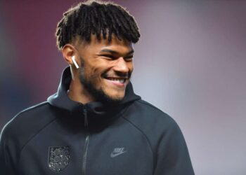 Tyrone Mings appelle Lando Norris de Priti Patel et F1 a été agressé