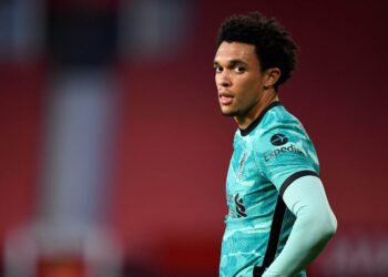 Alexander-Arnold de Liverpool fait le point sur lui-même