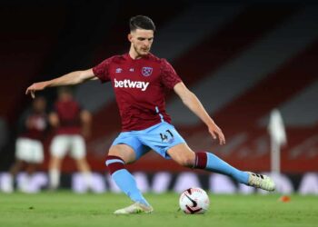 Chelsea en alerte alors que Rice rejette deux offres de contrat avec West Ham