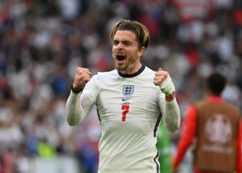 Jack Grealish publie un tweet en réponse à l’accusation de tirs au but de Roy Keane