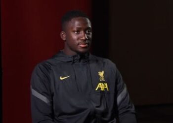 Konate révèle la planification autour de ses vidéos sur les réseaux sociaux qui ont excité les fans de Liverpool