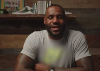 (Vidéo) LeBron s’ouvre sur le voyage à Liverpool et le but d’Henderson