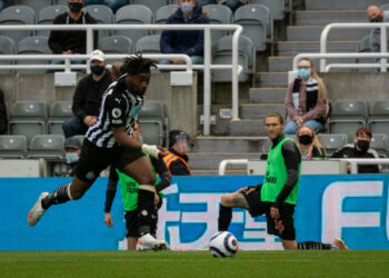 Les fans de Newcastle United réagissent à la publication d’Allan Saint-Maximin sur les réseaux sociaux