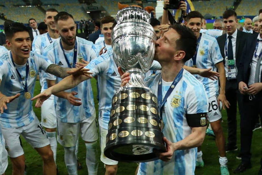 La photo de célébration de la Copa America de Lionel Messi entre dans l'histoire d'Instagram