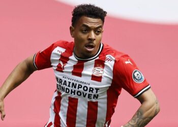 Liverpool pourrait fondre pour Malen;  Dortmund rechigne aux frais de Raiola