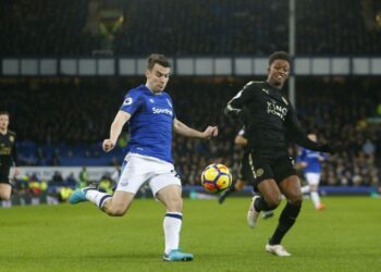 Riyad Mahrez et Jesse Lingard réagissent à l’arrivée de Demarai Grey à Everton