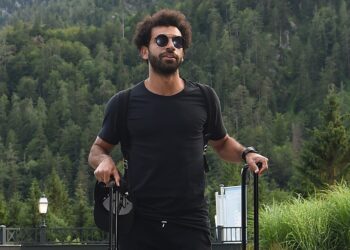 (Photos) Les stars de Liverpool photographiées arrivant au camp de pré-saison