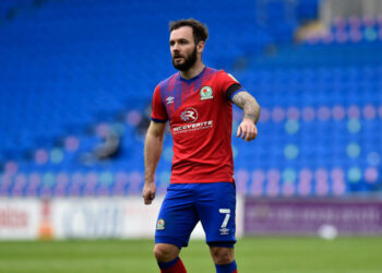 Southampton échoue avec l’offre d’ouverture pour signer l’attaquant des Blackburn Rovers Adam Armstrong