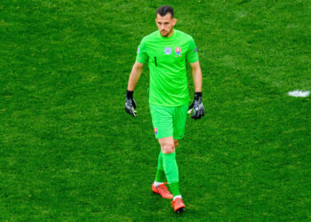 Tim Krul envoie un message à Dubravka alors que le gardien de Newcastle partage une mise à jour sur les blessures