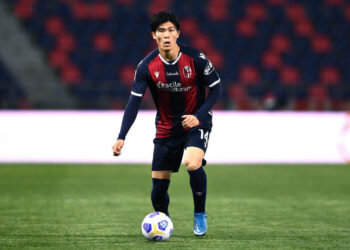 Tottenham finalise le transfert de Takehiro Tomiyasu