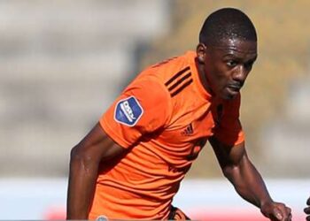 « Je m’amusais au milieu de terrain » – Mabaso des Orlando Pirates au milieu des critiques des fans