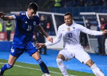 Napoli et Atalanta se battent pour le défenseur de Malmö Ahmedhodzic au milieu de l’intérêt de la Premier League