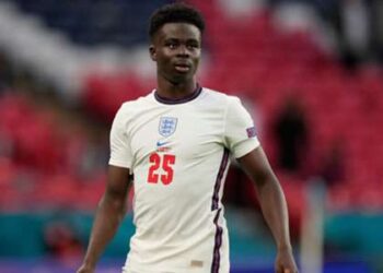 Elneny: le milieu de terrain de l’Egypte et d’Arsenal montre son soutien à Saka après un penalty raté