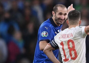 L’Italie en finale, l’Espagne absente : Observations