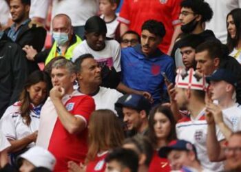 La police affirme que la finale de l’Euro 2020 a été presque abandonnée en raison d’un comportement « honteux » des fans à l’extérieur de Wembley