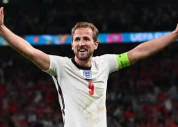 « Vous rêvez de ce moment » – Kane motivé par le hasard à suivre les traces de Moore en menant l’Angleterre à la gloire
