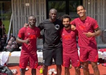 Sadio Mane révèle pourquoi Yaya Touré a assisté à l’entraînement de Liverpool cette semaine