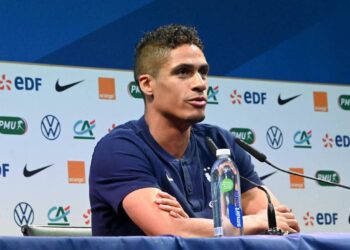 Raphael Varane arrivera à Man United lundi pour terminer le transfert – Man United News And Transfer News