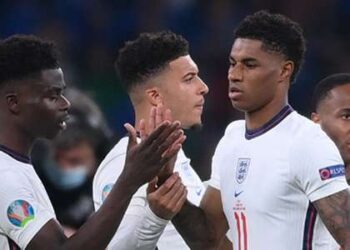 La FA anglaise condamne les abus racistes «dégoûtants» dirigés contre Rashford, Sancho et Saka