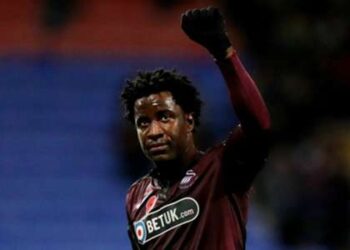 Bony : l’ancien attaquant de Manchester City « impatient » de rejouer au football