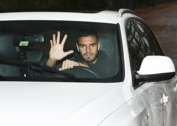 Sergio Romero sur le point de rejoindre le Granada CF de la Liga – Man United News And Transfer News