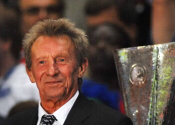 Denis Law: la légende de Manchester United annonce des nouvelles dévastatrices – Man United News And Transfer News