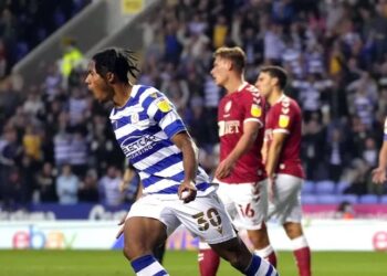 Liverpool ouvre des pourparlers sur la starlette de Reading Azeez