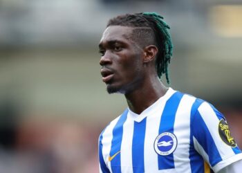 Liverpool entame des pourparlers pour Yves Bisouma de Brighton