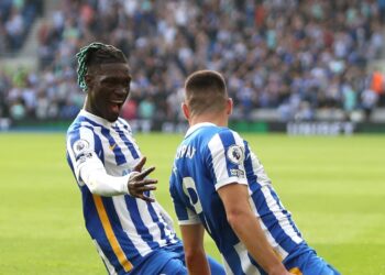 Liverpool pourrait sceller la signature tardive d’un milieu de terrain alors que l’équipe du PL recherche déjà un remplaçant – Football Insider