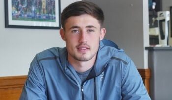 Le fils de Jamie Carragher, James, signe un contrat professionnel