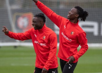 Liverpool visant Jeremy Doku revendique deux journalistes