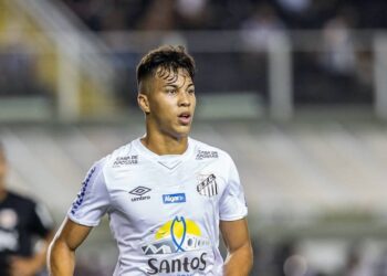 L’agent de l’attaquant de Firmino révèle que Liverpool était intéressé par le prodige des bonnes affaires avant que la Juventus n’obtienne le transfert