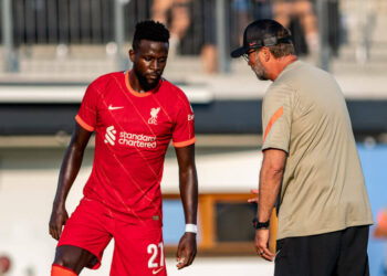 Les loups envisagent un coup de 20 millions de livres sterling pour l’attaquant de Liverpool Divock Origi