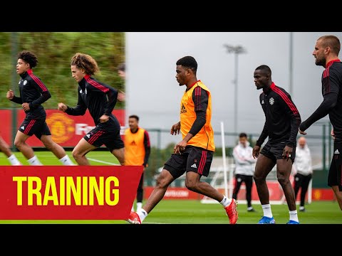 Formation |  Compétences dans les rondos et exercices de finition |  Manchester United