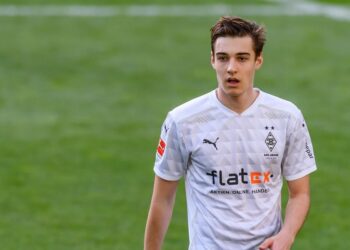 Liverpool devrait être en lice pour le milieu de terrain de 24 ans «l’été prochain» – Plettenberg