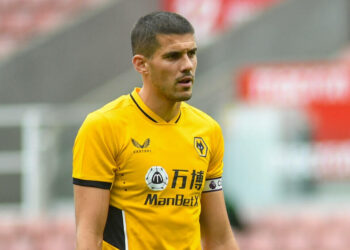 Tottenham s’entretient pour signer Conor Coady