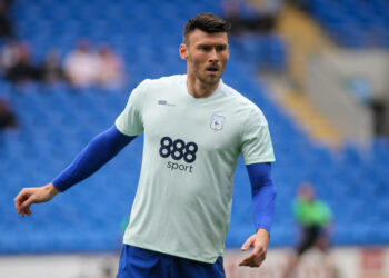 Wolverhampton Wanderers évalue la décision de Kieffer Moore de Cardiff City