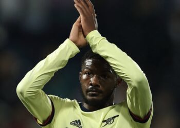 Pas de sourires pour Maitland-Niles : Willian parti : Date limite