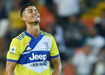« Mère de tous les retours au foyer »: les fans se déchaînent alors que la nouvelle annonce que United a signé Ronaldo – Man United News And Transfer News