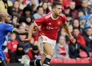 Diogo Dalot de Manchester United toujours une cible pour l’AC Milan – Man United News And Transfer News