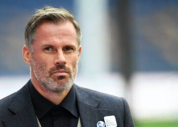 Jamie Carragher remet en question la capacité d’Ole Gunnar Solskjaer à se classer parmi les trois premiers – Man United News And Transfer News