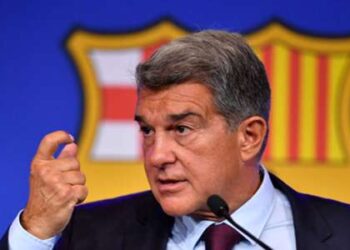« Un exercice de désespoir » – Le président de Barcelone, Laporta, critique son prédécesseur Bartomeu alors qu’il révèle une dette de 1,35 milliard d’euros