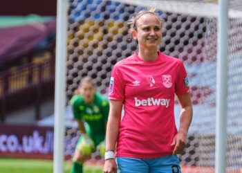 Martha Thomas ouvre un compte de buteur lors de son premier départ pour Manchester United – Man United News And Transfer News