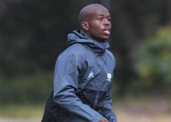 Sibisi et Makhubela: Golden Arrows commente les cibles signalées des Kaizer Chiefs et des Orlando Pirates