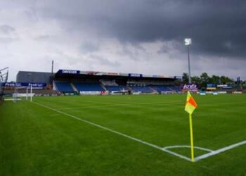 Abu Francis voit sa première carrière rouge alors que le FC Nordsjaelland bat Sonderjyske