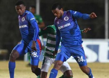 Les rumeurs « ennuyeuses » de Kaizer Chiefs et de Mamelodi Sundowns distraient Mokoena et Mbule – News 24