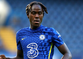 Trevoh Chalobah donnant un bon mal de tête à Thomas Tuchel, à plus d’un poste sur le terrain –