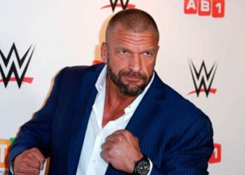 Le grand Triple H de la WWE annonce un partenariat entre NXT UK et Enfield Town