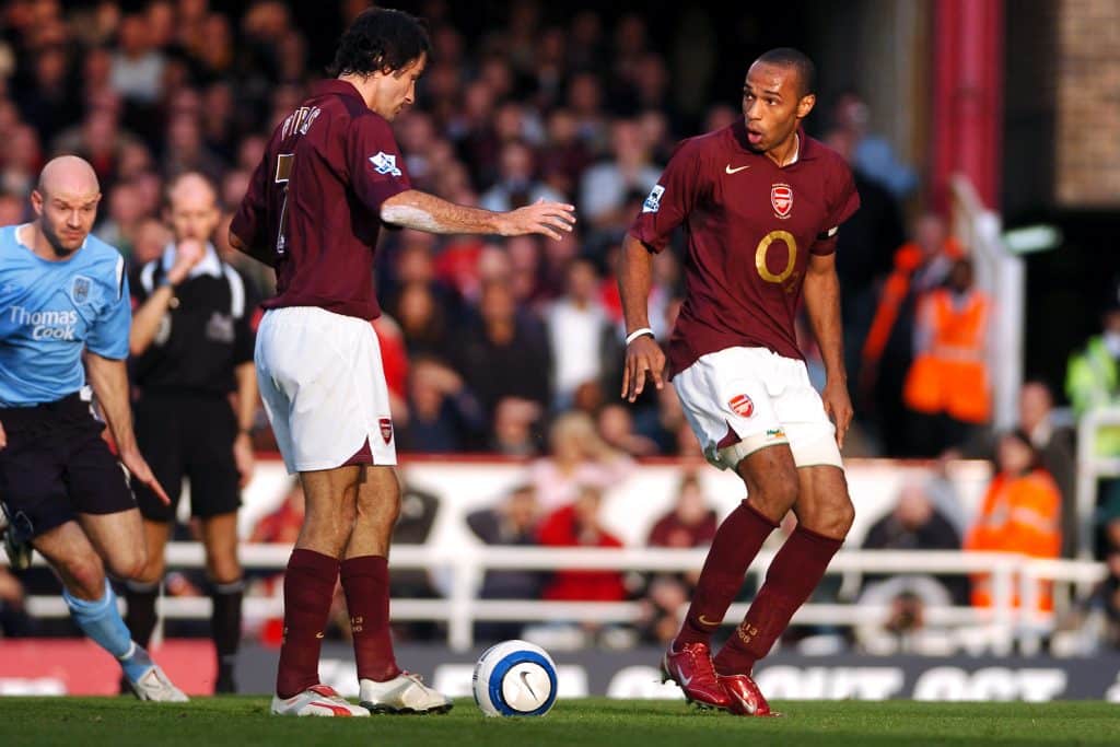 Thierry Henry vise à creuser à Tottenham lors d'une apparition d'expert à la télévision française